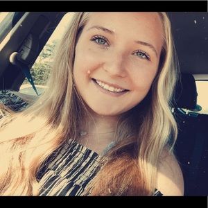 Meet your Posher, Hope